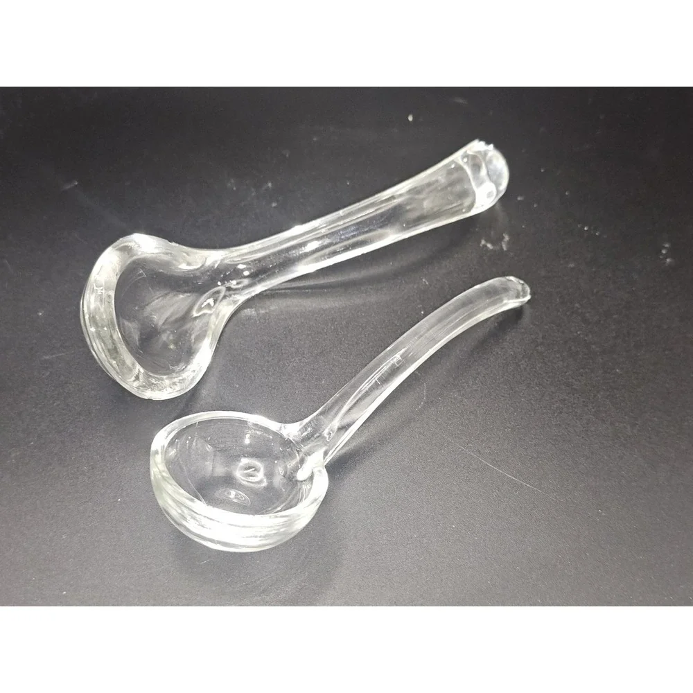 2 PC VINTAGE CLEAR GLASS CONDIMENT MAYONAISE LADLES SERVING SPOONS 4.75 &5.5 Inc